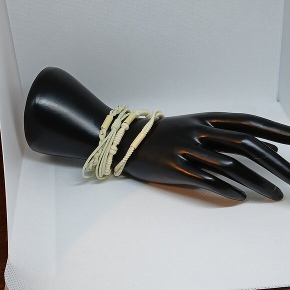 NWOT Set of 4 Cream Adjustable Braided String Bracelets Jewelry Accessories #12 - Picture 2 of 10